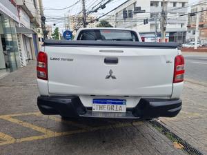 L200 TRITON 2.4 16V TURBO SPORT GL CD 4X4