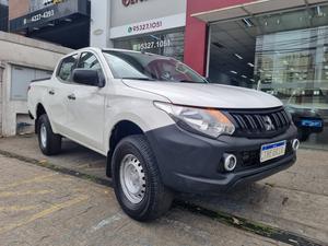 L200 TRITON 2.4 16V TURBO SPORT GL CD 4X4