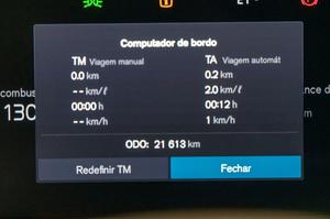 XC60 2.0 T8 RECHARGE ULTIMATE DARK AWD