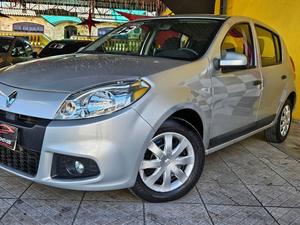 SANDERO