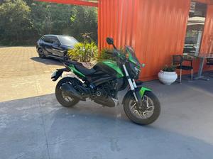 DOMINAR 400