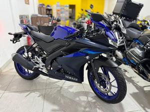 YZF R15