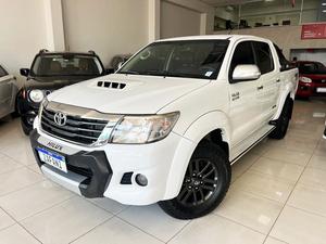 HILUX