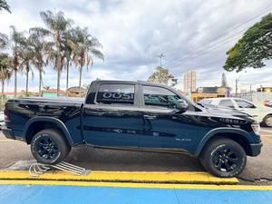 1500 5.7 V8 REBEL CD 4X4
