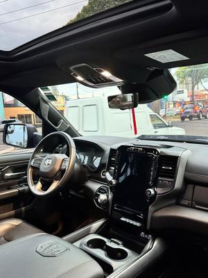 1500 5.7 V8 REBEL CD 4X4