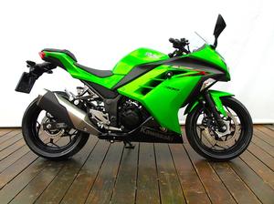 NINJA 300