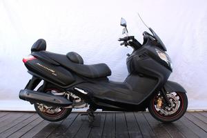 MAXSYM 400i