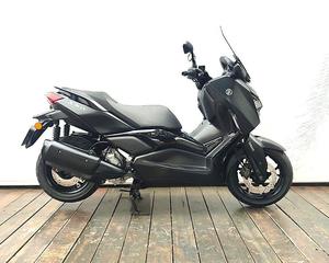 XMAX 250 CONNECTED ABS
