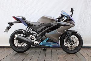 YAMAHA YZF R15