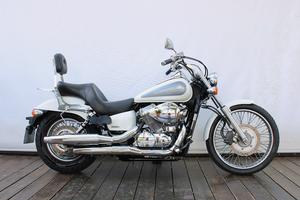 HONDA SHADOW 750