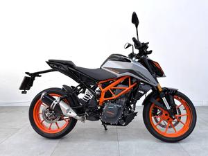 DUKE 390 ABS