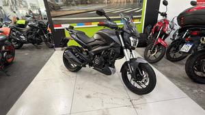 DOMINAR 400