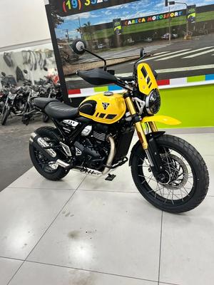 STREET SCRAMBLER