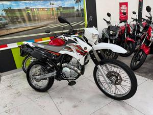 XTZ 250 LANDER