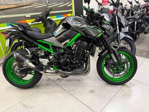 Z900