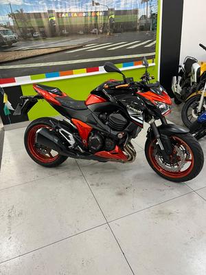 KAWASAKI Z800