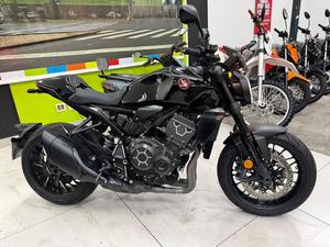 HONDA CB 1000R