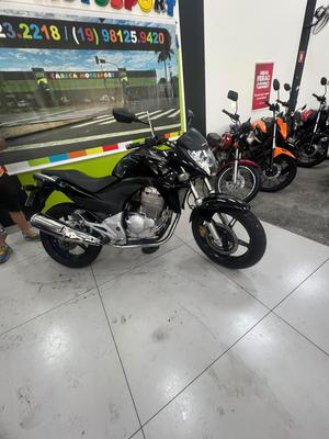 HONDA CB 300R