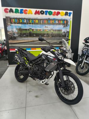 TRIUMPH TIGER 800 XCX