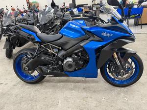 SUZUKI GSX-S1000 GT
