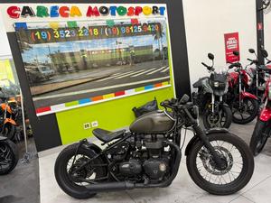 TRIUMPH BONNEVILLE BOBBER 1200
