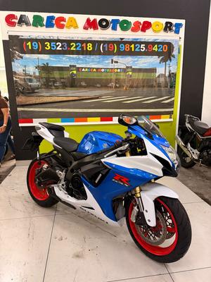 SUZUKI GSX R750
