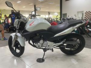 HONDA CB 300R