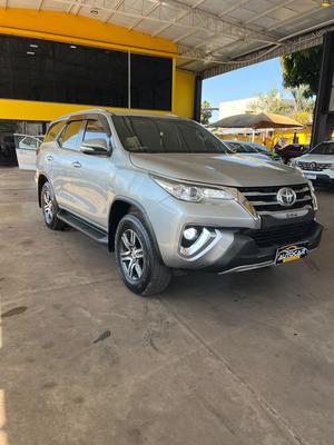 TOYOTA HILUX 2.7 SR 4X2 CD 16V