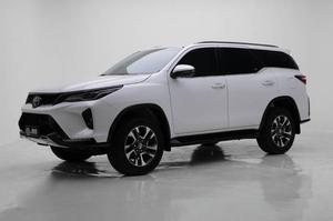 TOYOTA HILUX SW4 4.0 SRX 4X4 7 LUGARES V6 24V