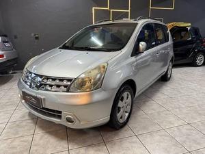 NISSAN LIVINA 1.8 SL 16V