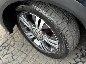 CROSS UP 1.0 TSI 12V