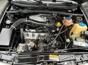 POLO 1.8 MI CLASSIC SPECIAL SEDAN 8V