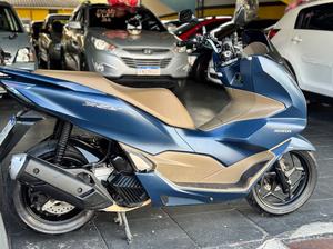 PCX 160 DLX 