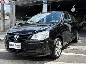 VOLKSWAGEN POLO SEDAN