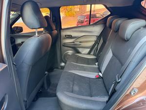 Thumb 7