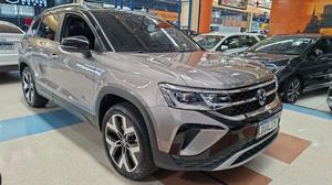VOLKSWAGEN TAOS