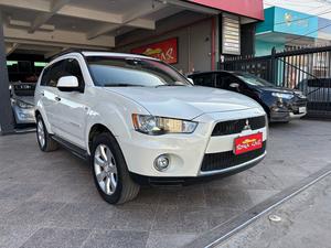 MITSUBISHI OUTLANDER 2012
