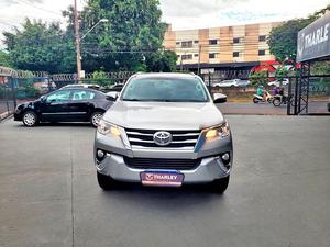 HILUX SW4