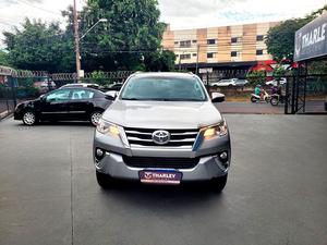 HILUX SW4