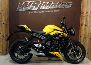 STREET TRIPLE 765 RS