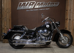 SHADOW 750
