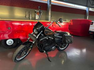 SPORTSTER XL 883 R