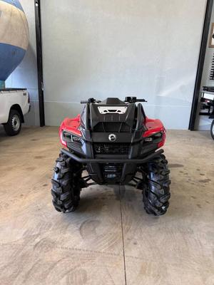 OUTLANDER X MR 700