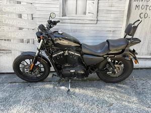 SPORTSTER IRON 883 