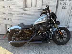 SPORTSTER IRON 1200