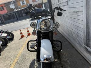 SOFTAIL HERITAGE CLASSIC 