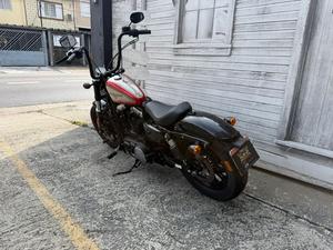 SPORTSTER FORTY-EIGHT 