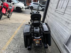 ROAD KING SPECIAL 