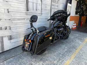 STREET GLIDE SPECIAL