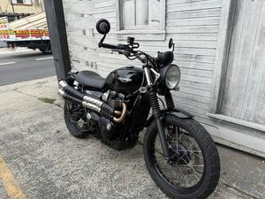 STREET SCRAMBLER 